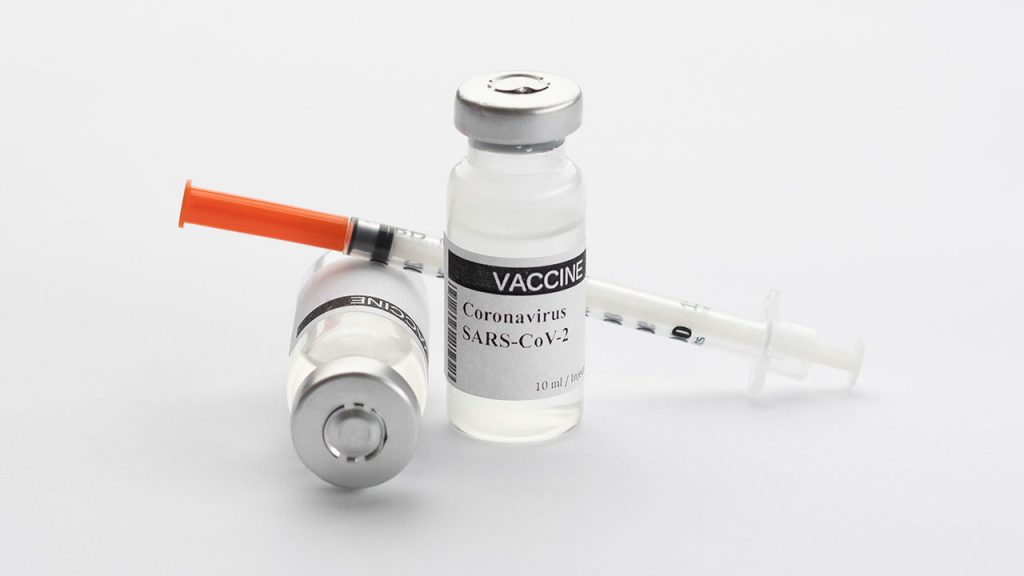 La vacuna del Covid genera 213.000 noticias en España en los últimos cinco meses