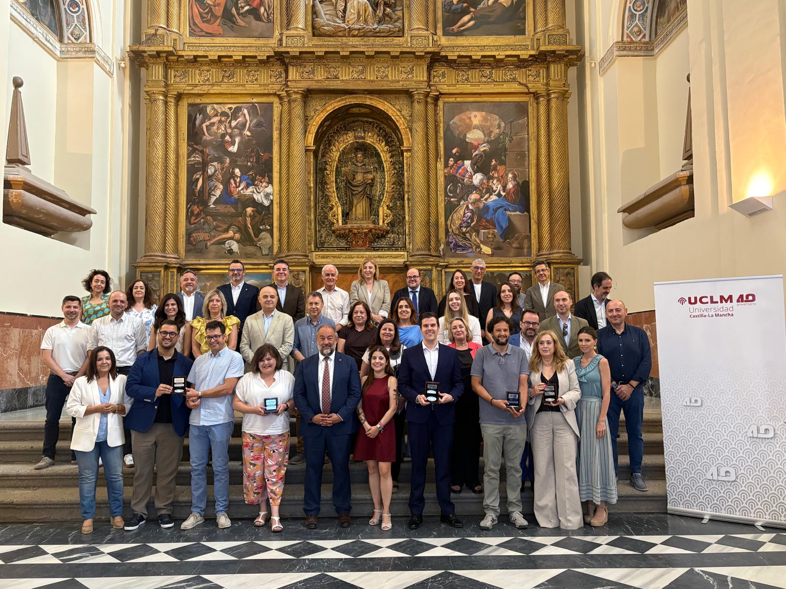 La UCLM reconoce en su 40 aniversario la labor de la prensa en Castilla-La Mancha
